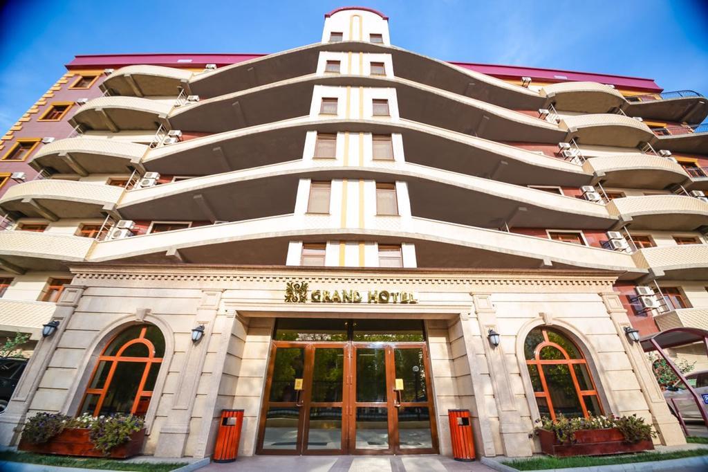 Atb Grand Hotel Atyraū Exteriér fotografie